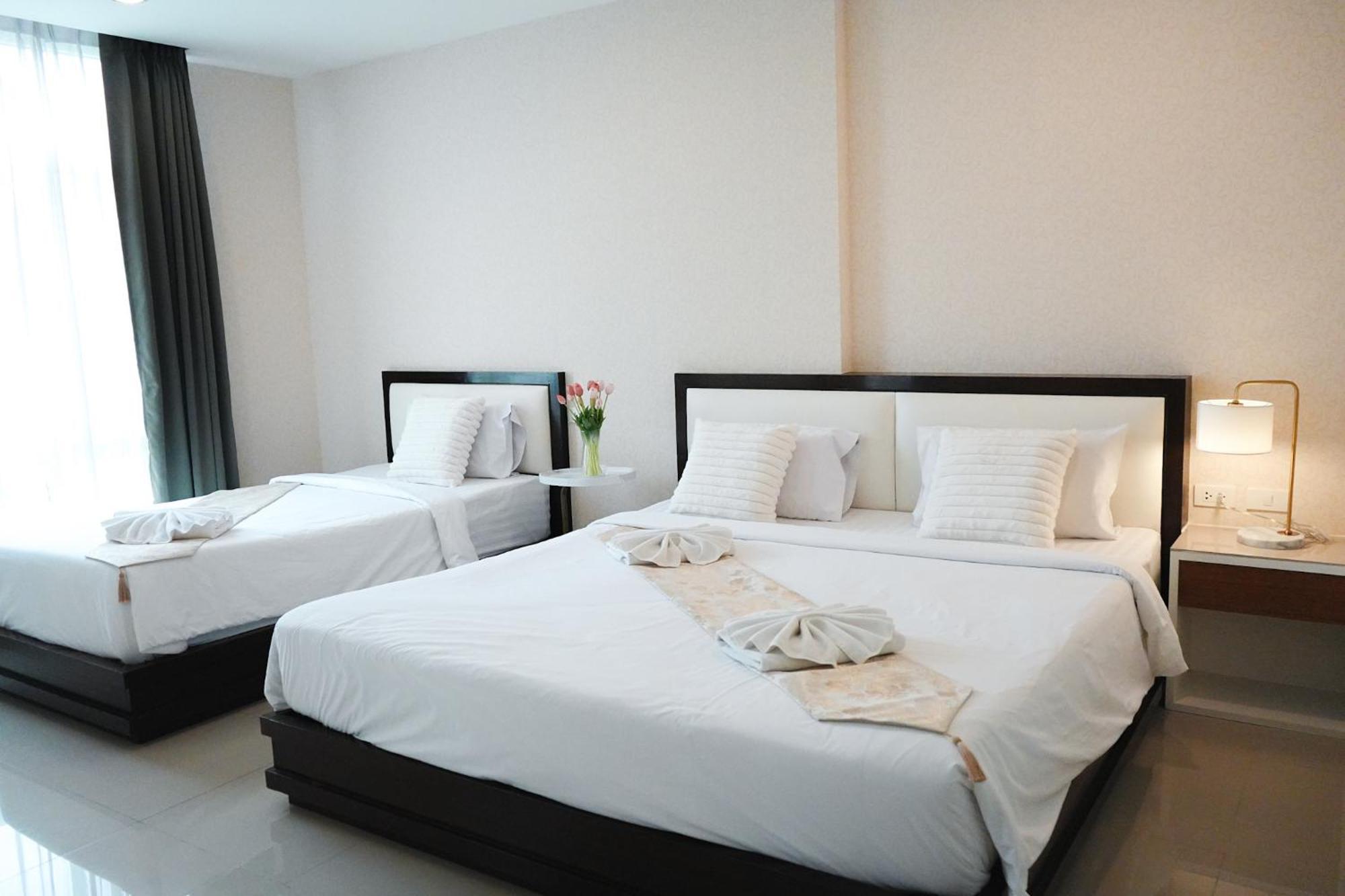 Herry Residence Chiang Mai Bagian luar foto