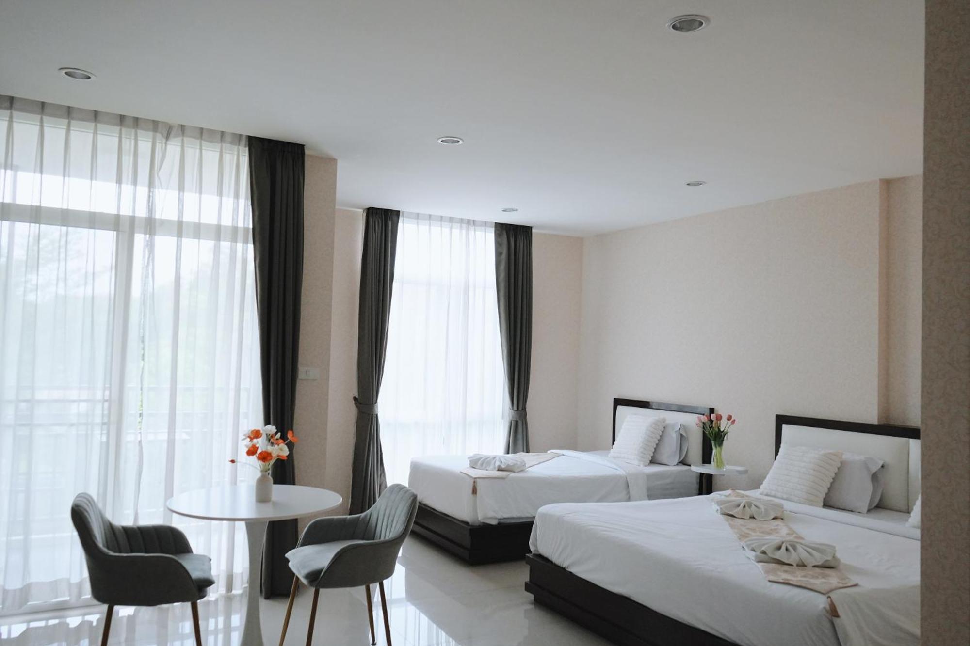 Herry Residence Chiang Mai Bagian luar foto