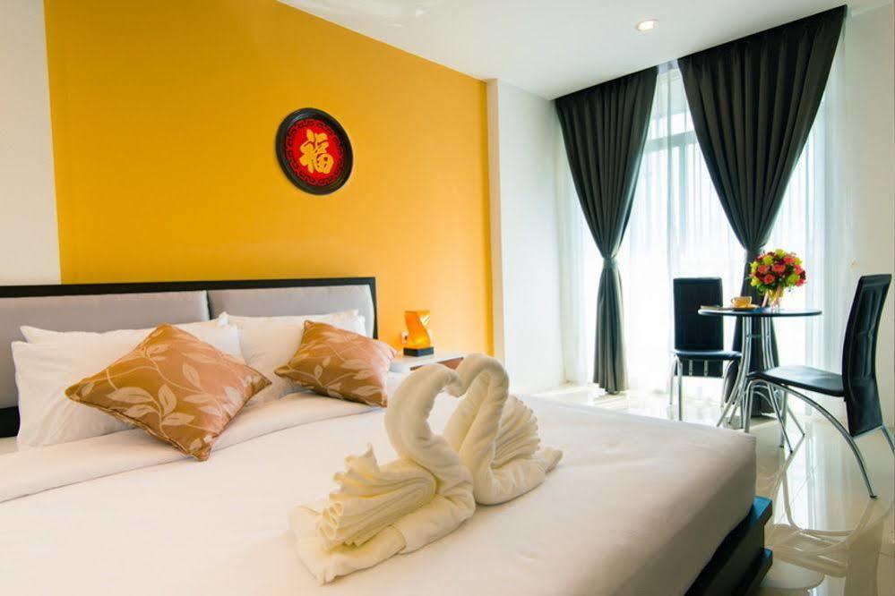 Herry Residence Chiang Mai Bagian luar foto